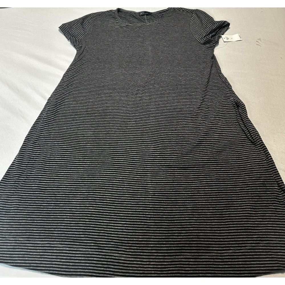 GAP T-Shirt Dress Size S Black Gray Stripe Knit Short Sleeve Shift Pockets NWT